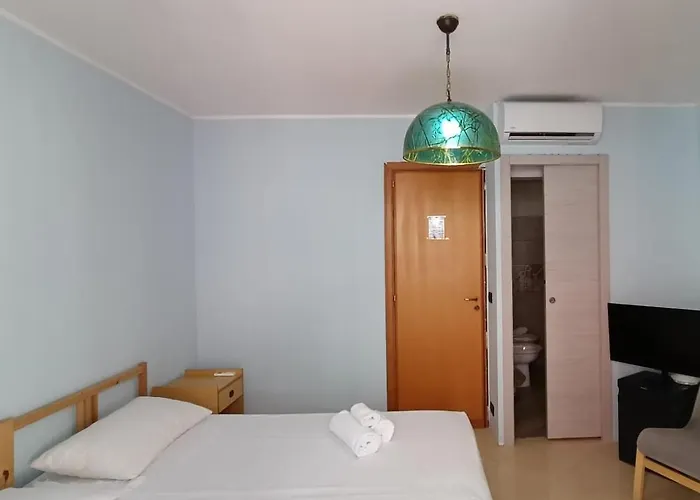 & Beer 3* 陶尔米纳