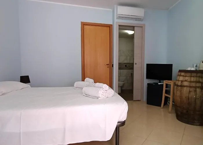 住宿加早餐酒店 & Beer 陶尔米纳