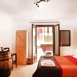 & Beer Bed and breakfast 3*