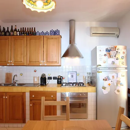 & Beer 3* تاورمينا