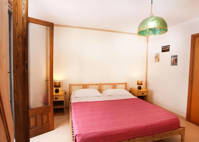 Bed & Breakfast & Beer 3*