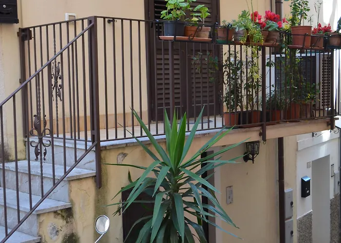 Bed & Breakfast & Beer Taormina